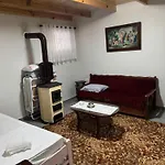 Korca Retreat 아파트